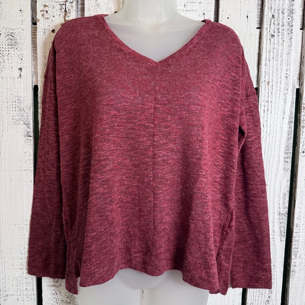 Old Navy V-neck Sweater Women’s Size XS Oversize‎ Fit Heather Maroon Lightweight